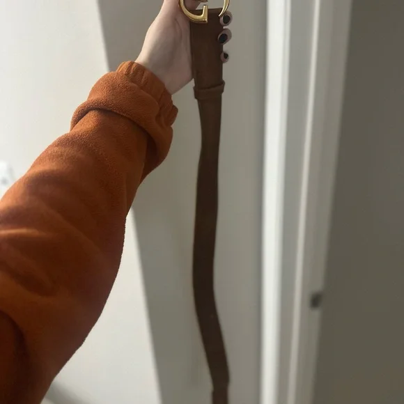 Women’s Gucci Tan Leather Belt (Authentic) - Size 90 - Picture 6 of 9
